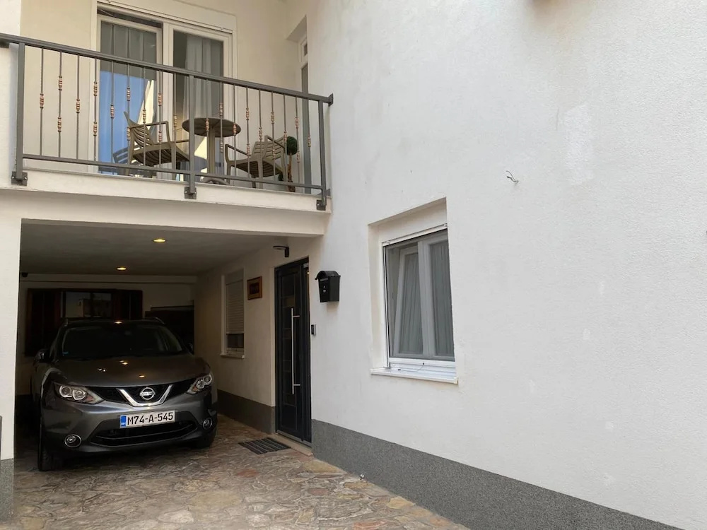 Apartments & Rooms Mostar Story