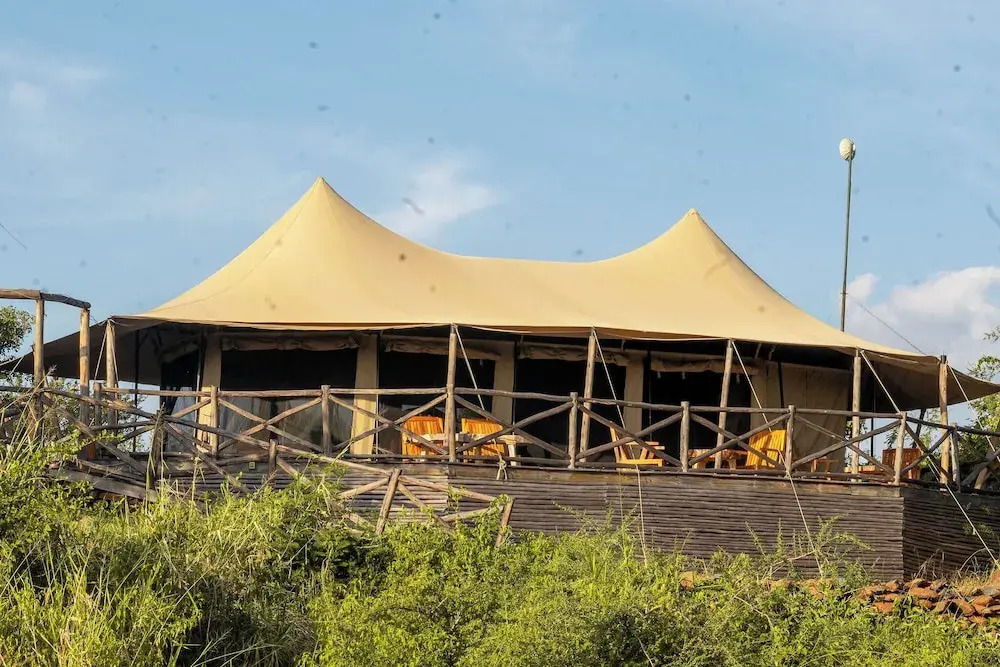 Seregenti Kifaru Tented Lodge