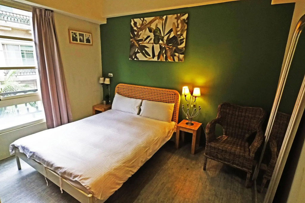 Tomer Hostel