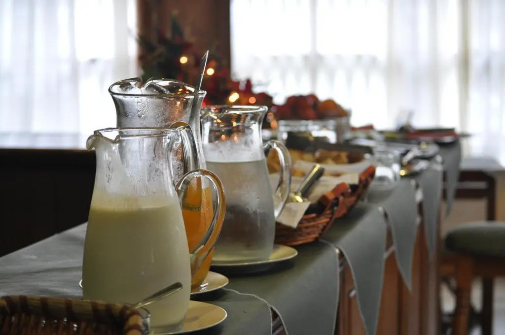 Hotel Arona