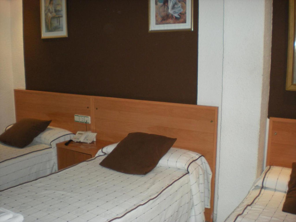 Ella Torremolinos Centro