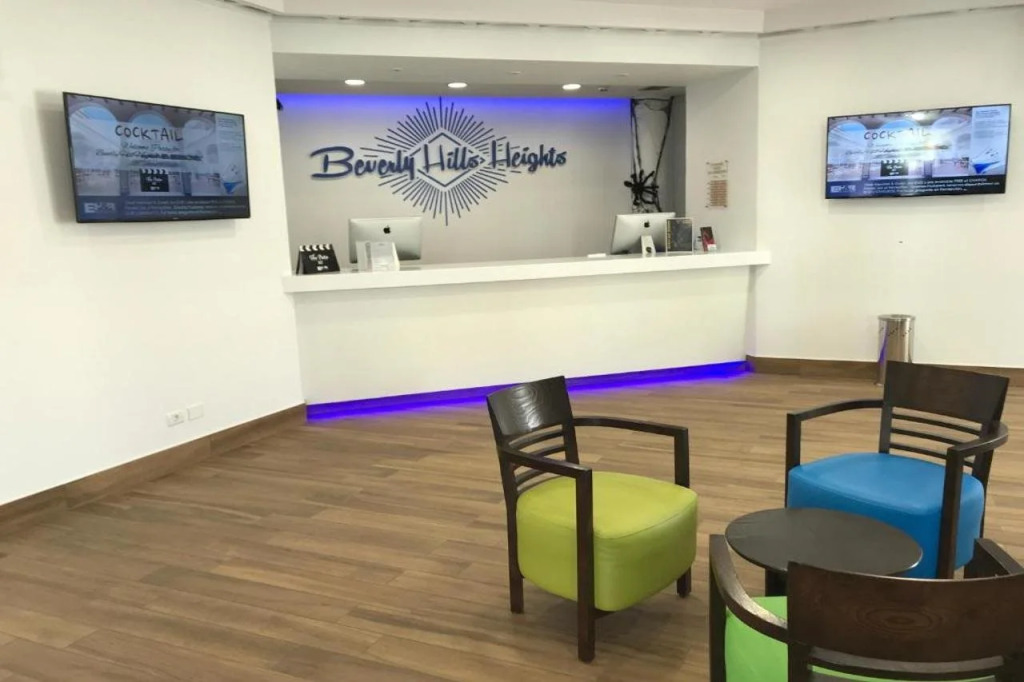 Ona Beverly Hills Heights