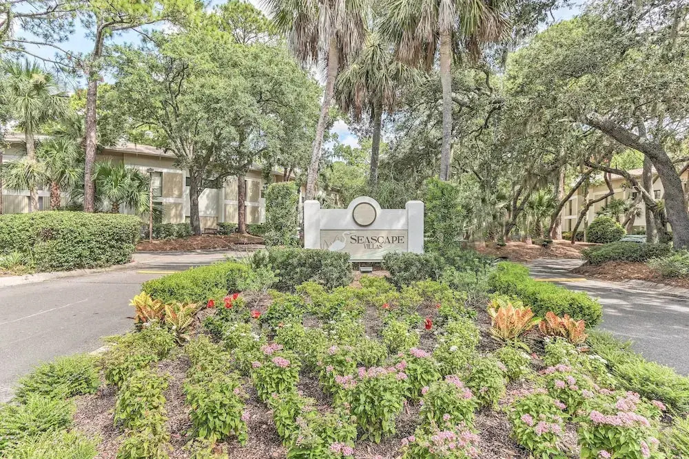 Walk to Beach: Peaceful Hilton Head Island Condo