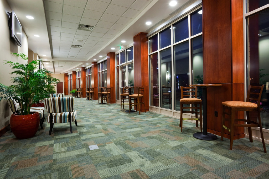 Holiday Inn Madison at The American Center by IHG