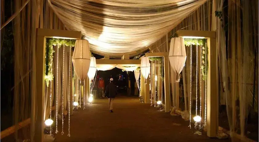Celebrity Club & Resort