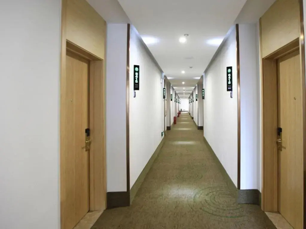 GreenTree Inn Anqing Duxiu Avenue Greenland Metropolis Express Hotel