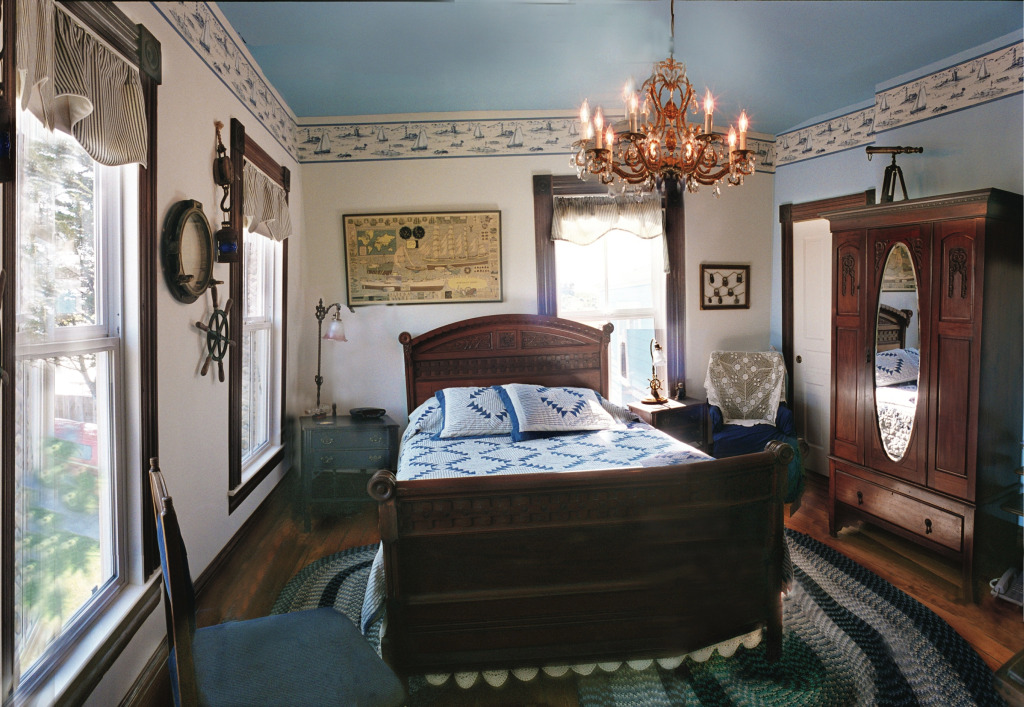 Captains Inn at Moss Landing