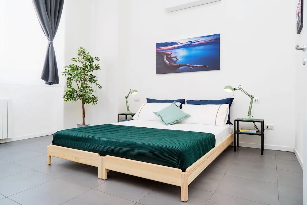 Modern flat near the city center