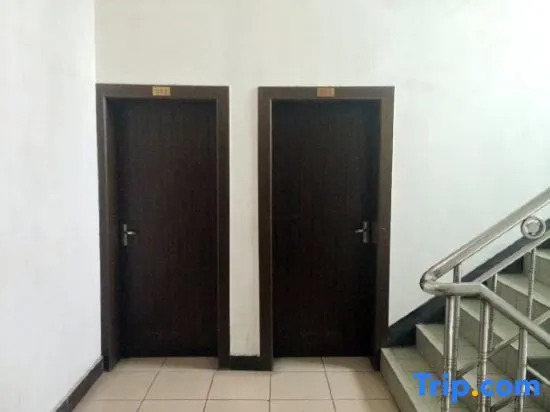 Qiaofeng Hostel