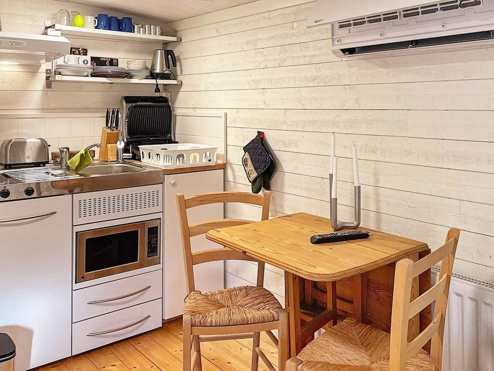 5 person holiday home in BJÖRKÖ-By Traum