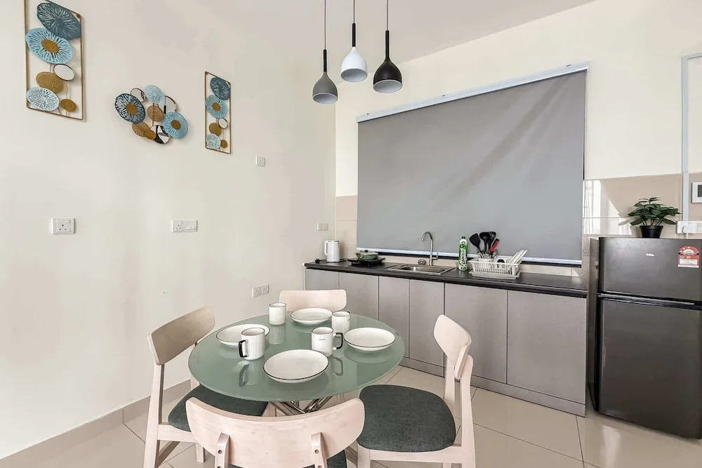 Stylish Duplex Loft Pool Near Jonker St Melaka