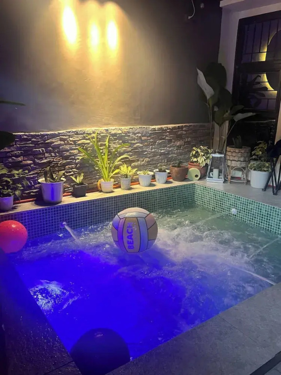 Relax in Style at Angeles Newest Pool Villa Retreat