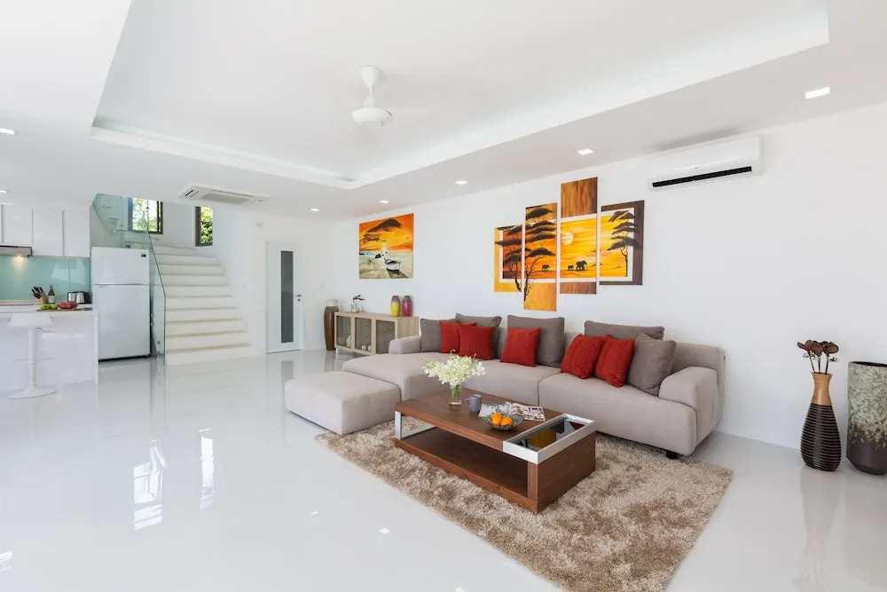 Villa Maple