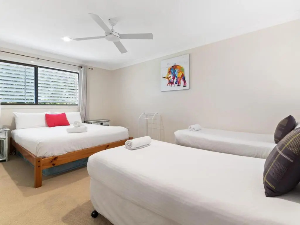 Belle Vue Beach House by Discover Stradbroke