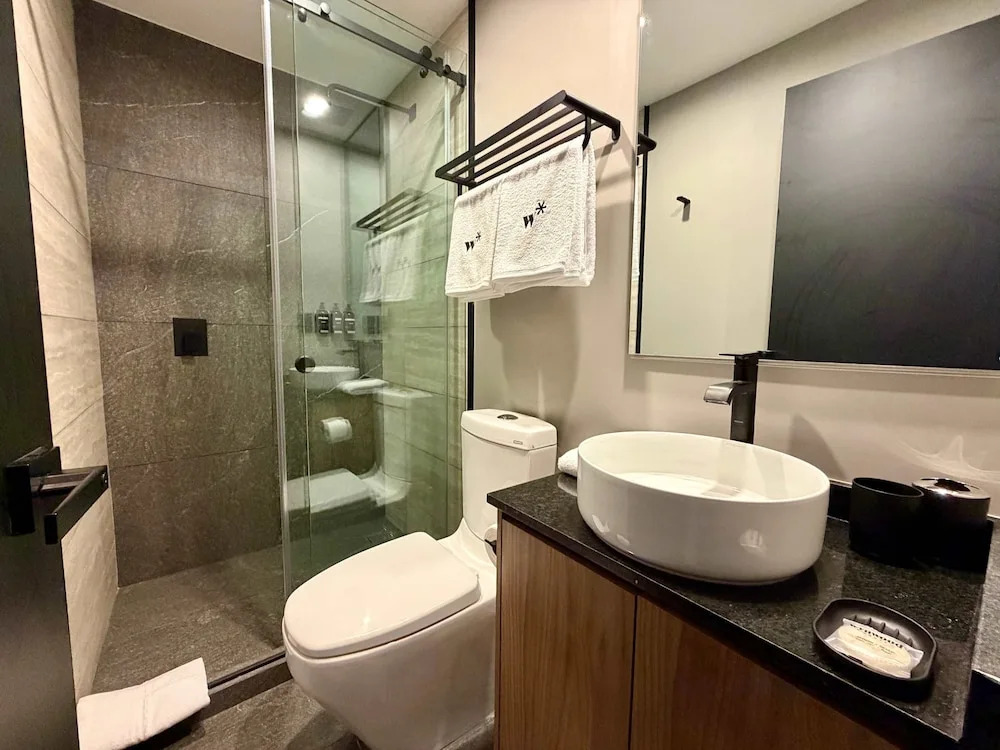w Modern Cozy 1BR w Terrace in Tabacalera