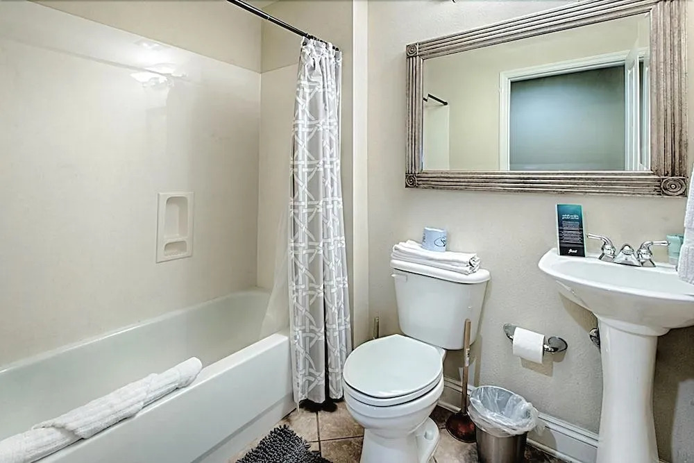 MEDITERRANEA 401A 3 Bedroom Holiday Home by Five Star Properties
