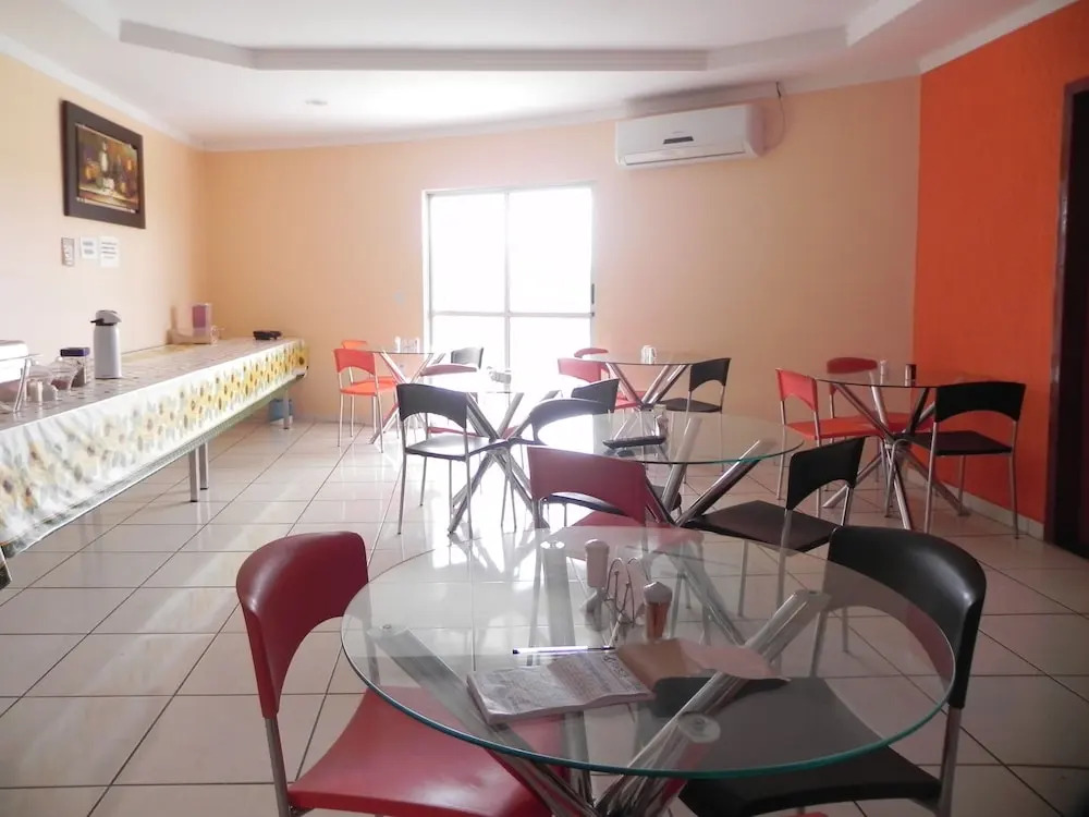 Planeta Hotel