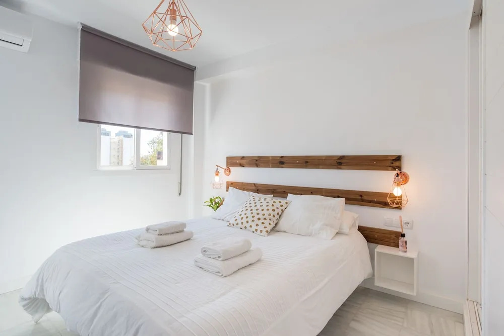 Benalmadena: adosado con piscina y jardin