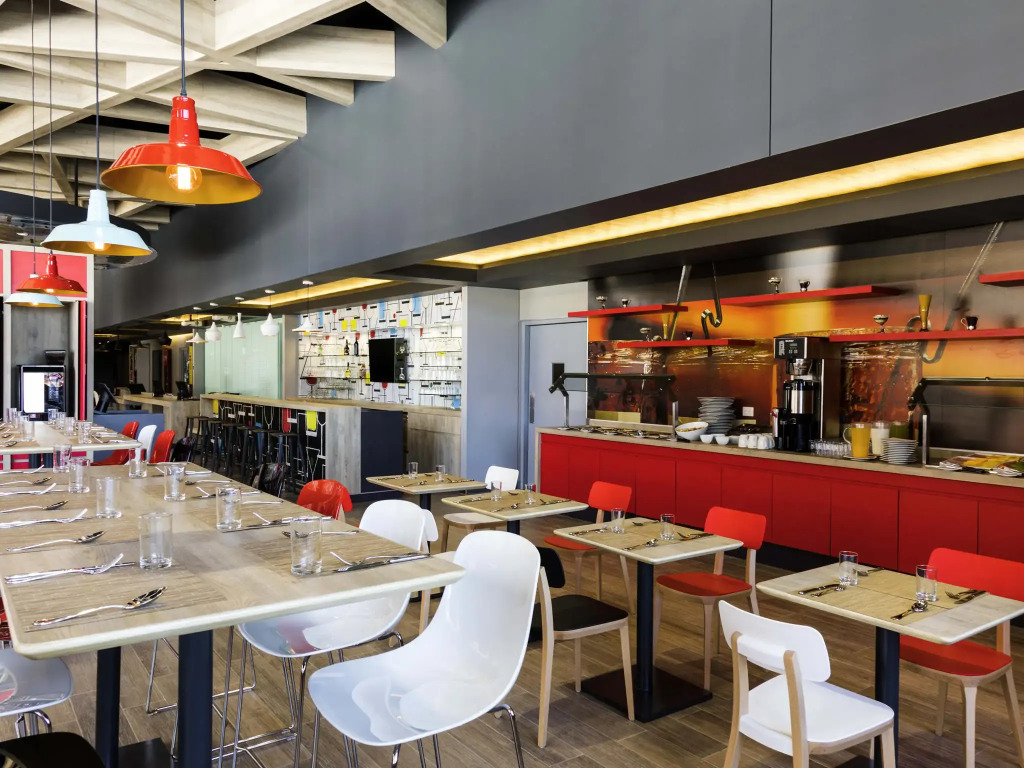 Ibis Torreon