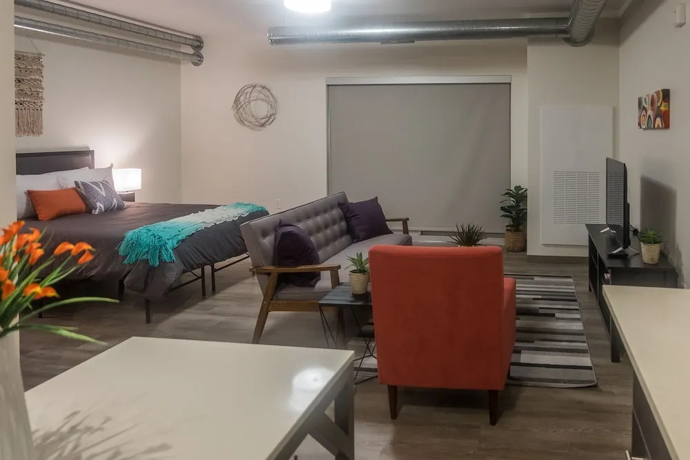 Lawrenceville Studio Apt near Butler St by Frontdesk