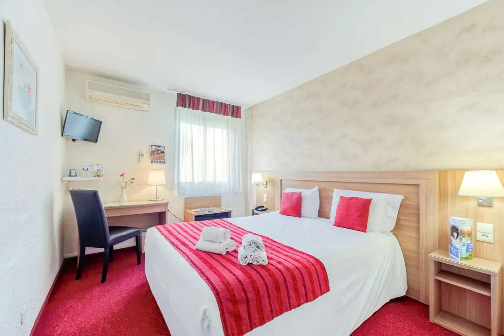 Brit Hotel Confort Castres