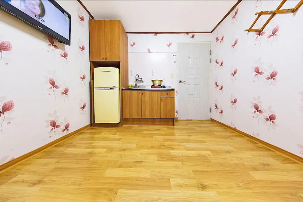 Daecheon Green Pension