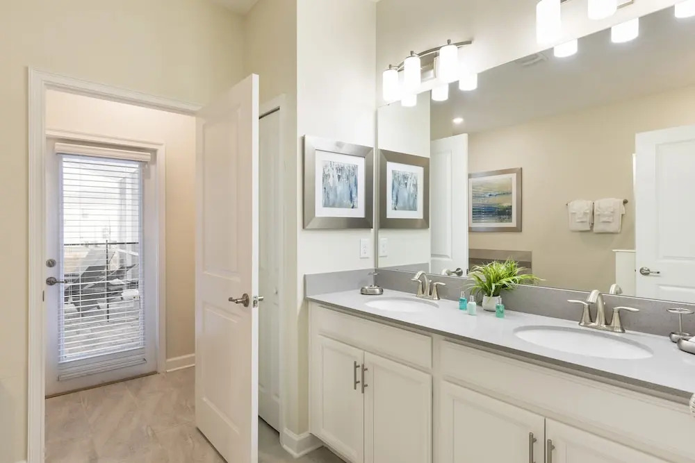 8906sid - The Retreat at Championsgate