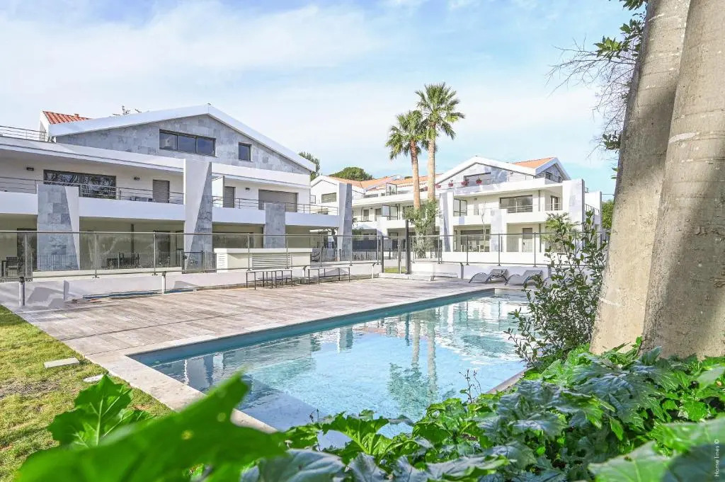 T3 Neuf – C13 - Jardin-Terrasse Et Piscine – Accès Direct Plages Et Centre Village