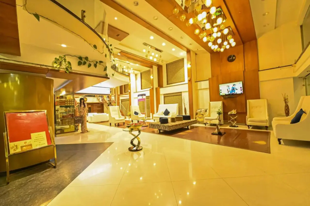 Hotel Sepoy Grande