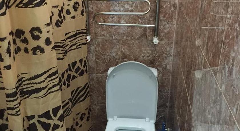 Отель Корона