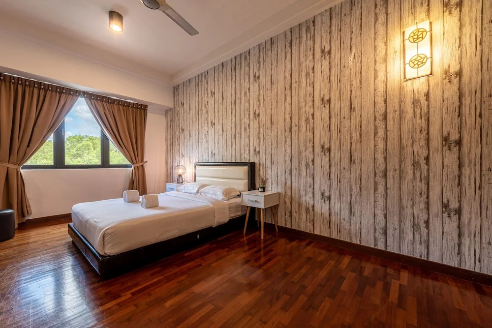 Spacious Three Bedroom Condo Cyberjaya