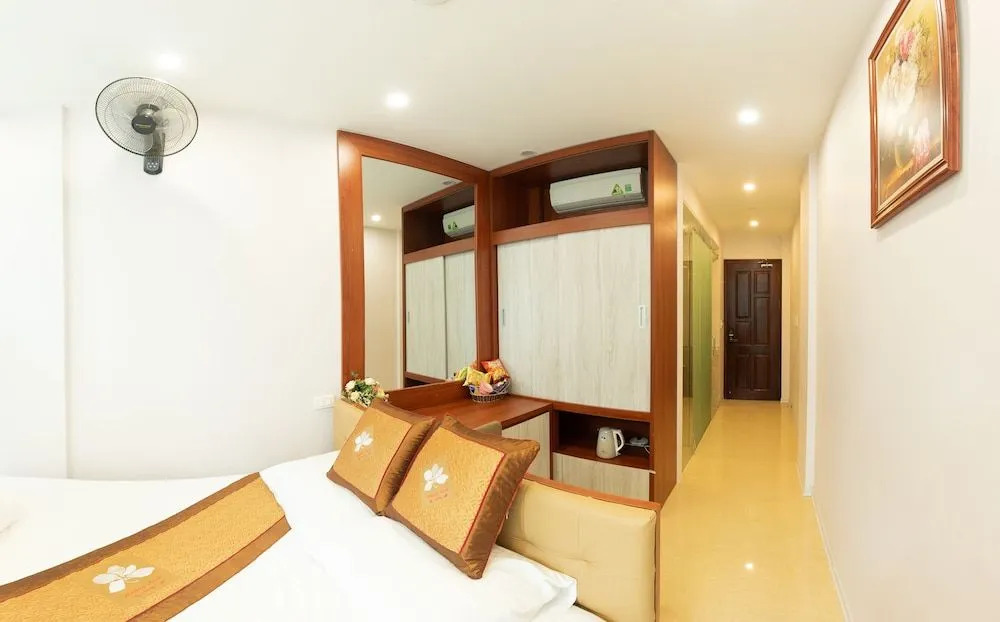 Hoang Bach Hotel