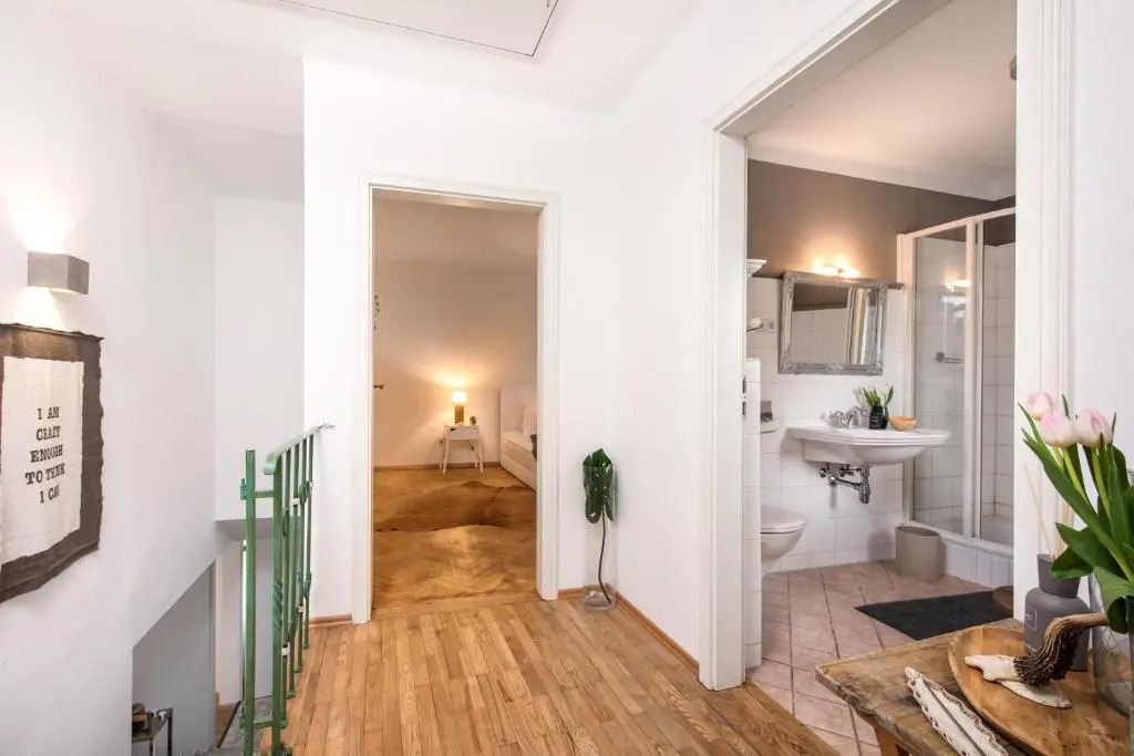 Townhouse RIVA, prime location in the city of Salzburg, 1000m2 backyard