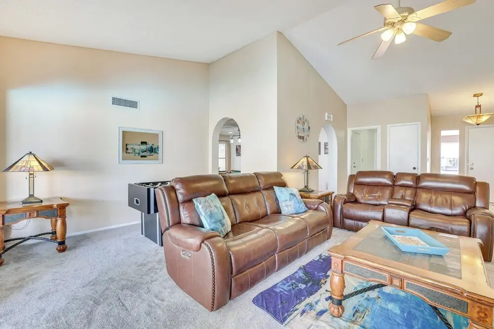 Family-friendly Home w/ Pool & Fire Pit in Peoria