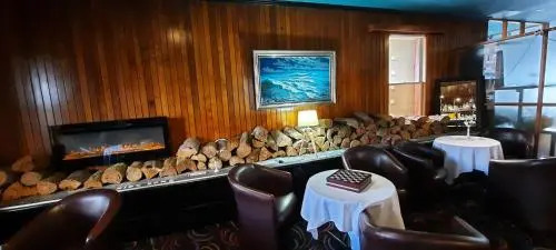 Mt Lyell Motor Inn - By Orangepete