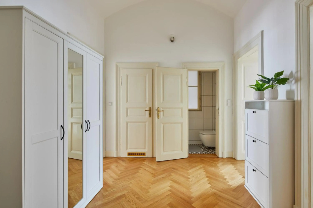 Deluxe Apartment in Lesser Town by Prague Days