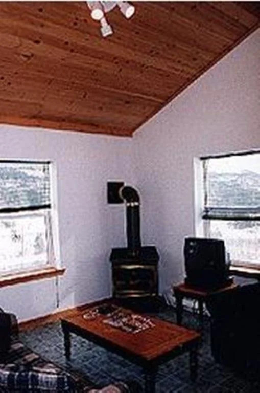 Chisholms of Troy Coastal Cottages
