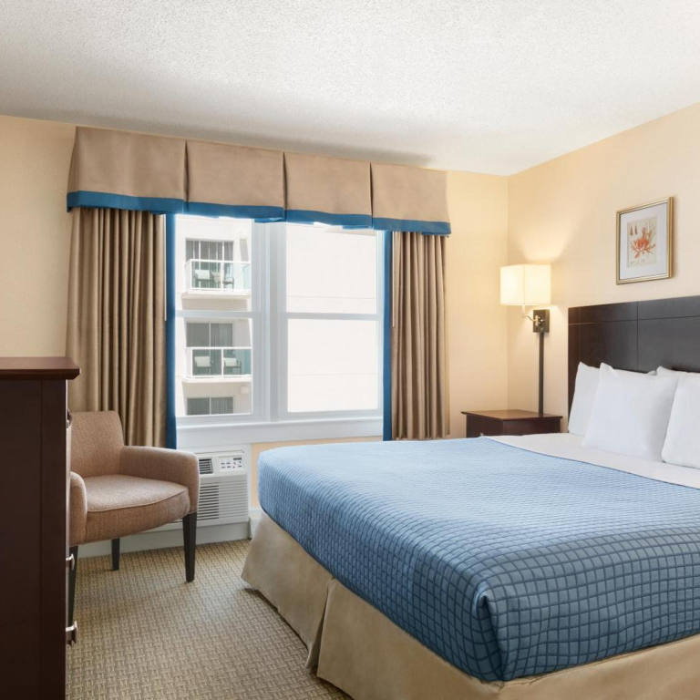 Harrison Hall Hotel