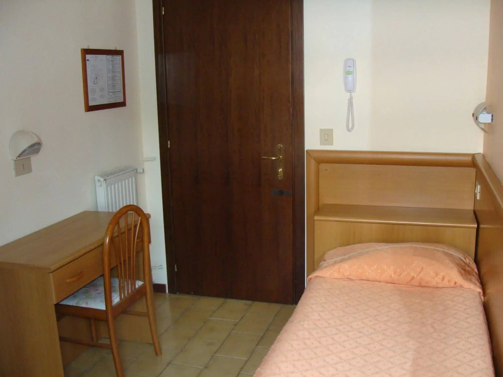 Hotel Astra