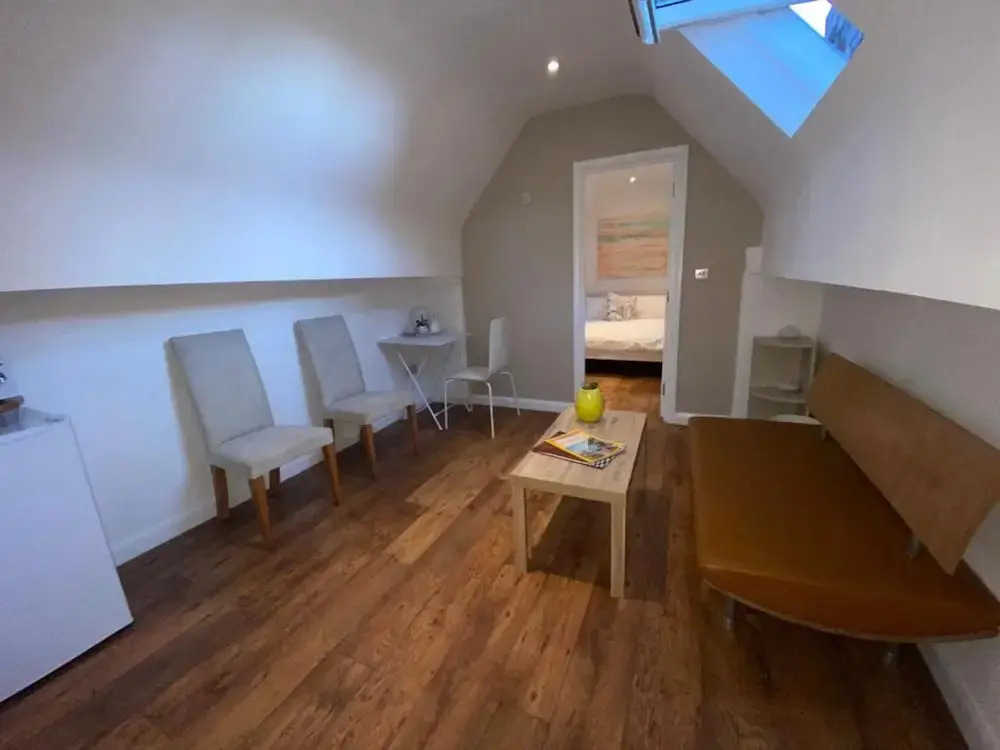 Beautiful 1-bed Apartment Situated in a Mansion