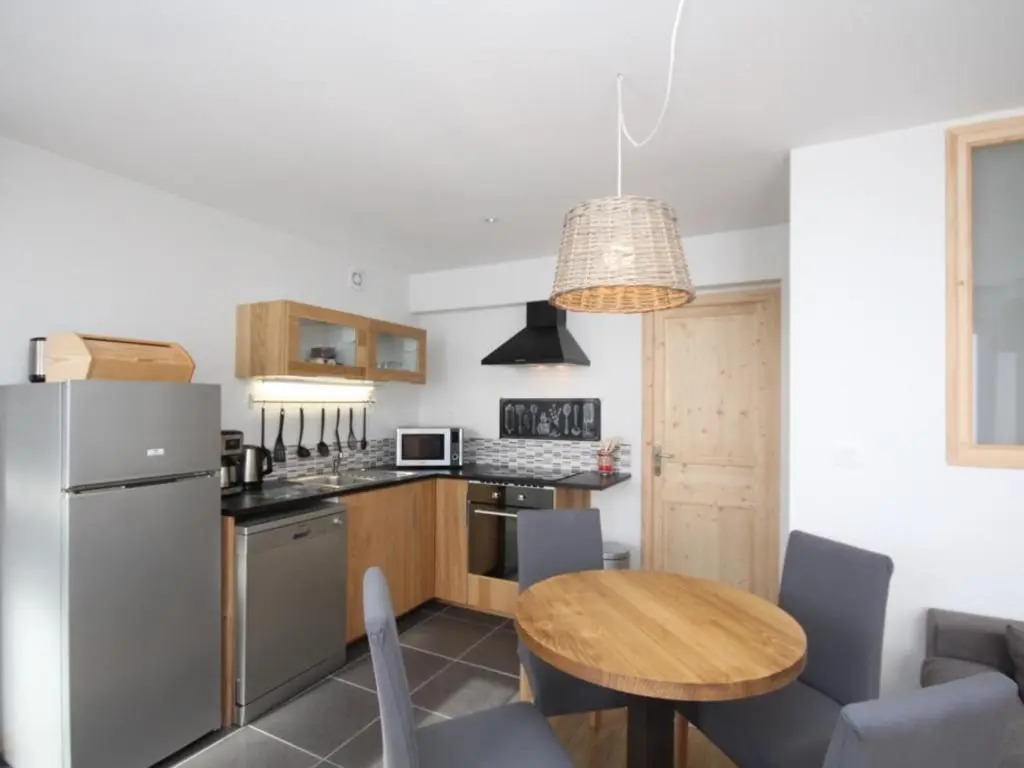 Appartement Mont-Dore, 2 pièces, 3 personnes - FR-1-608-90