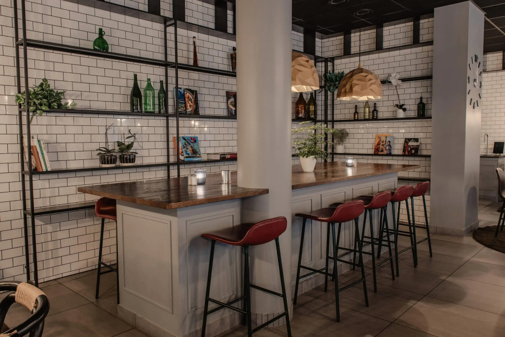 Home Hotel Bristol