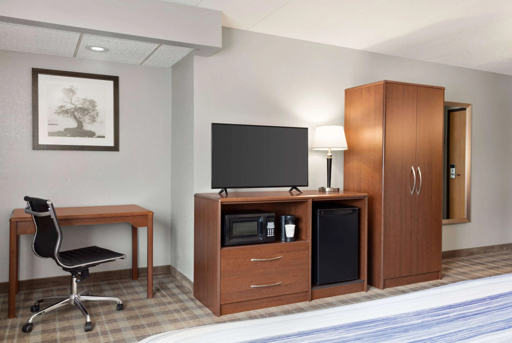 AmericInn by Wyndham Bemidji