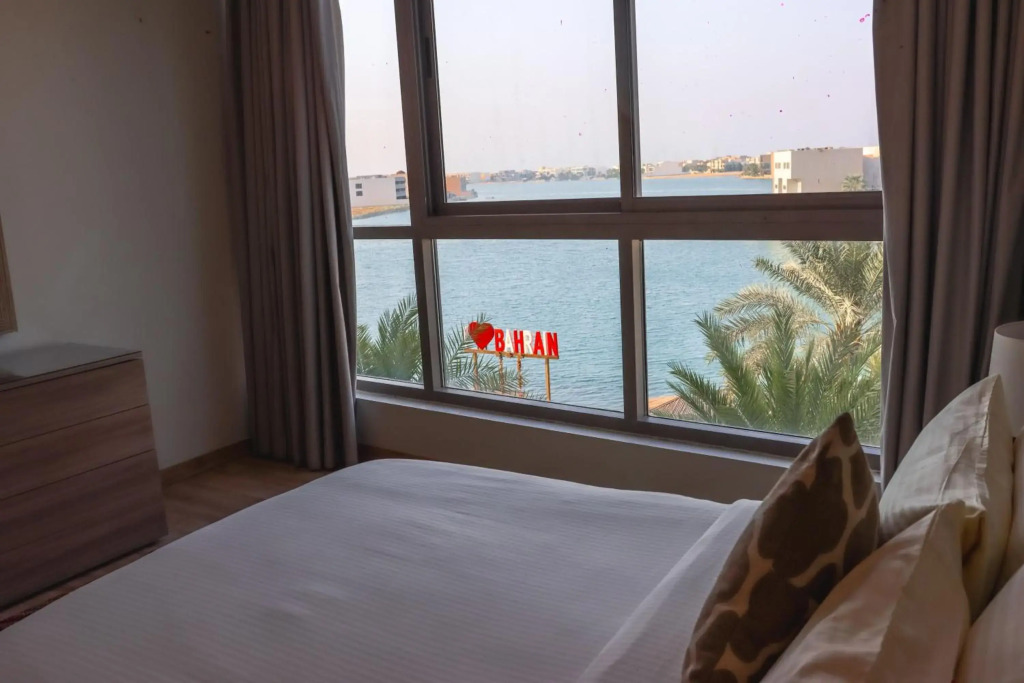 Dragon Beach Hotel