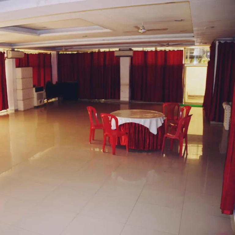 Hotel Vasundhara