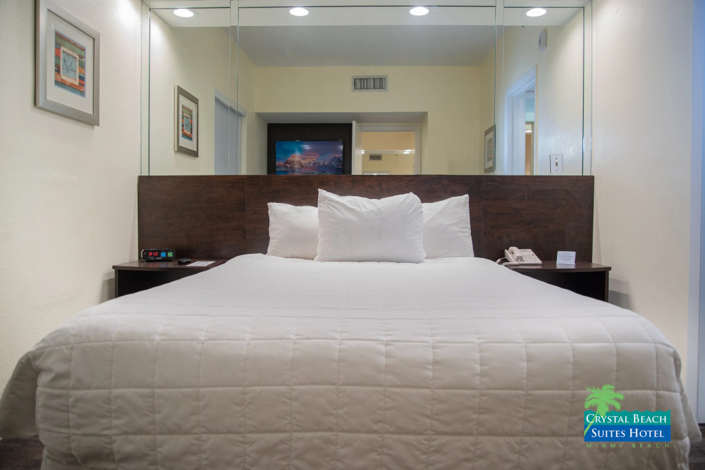 Crystal Beach Suites Miami Oceanfront Hotel
