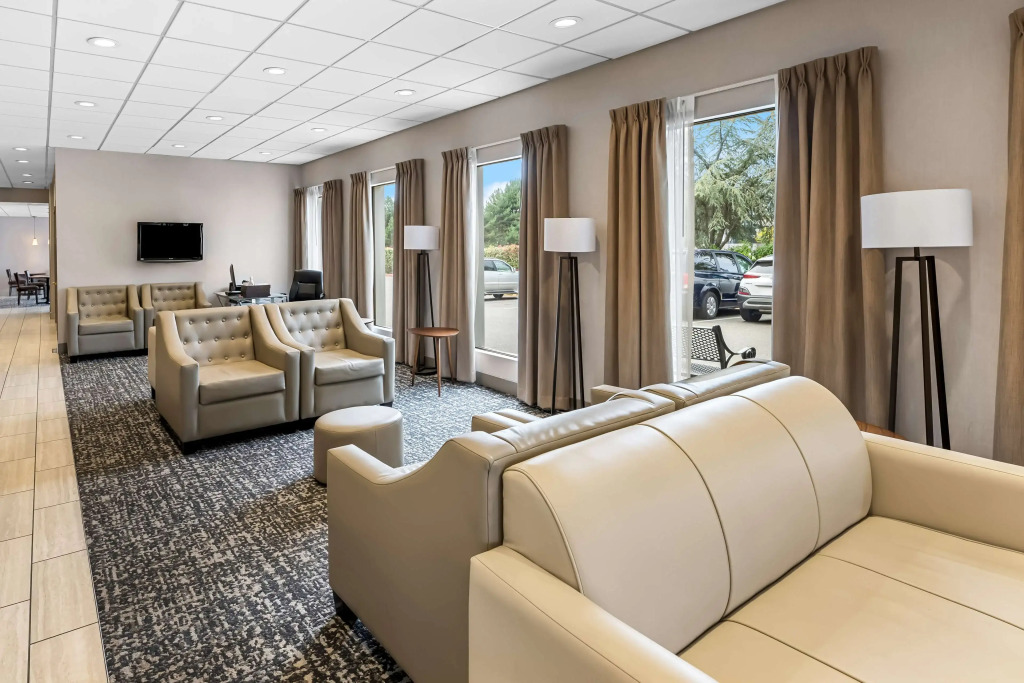 SureStay Hotel by Best Western SeaTac Airport North