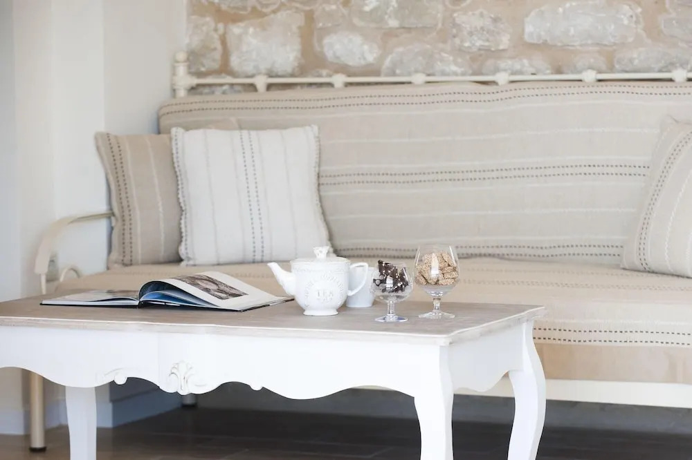 Two Bedroom Maisonette Villa - Ilianthos