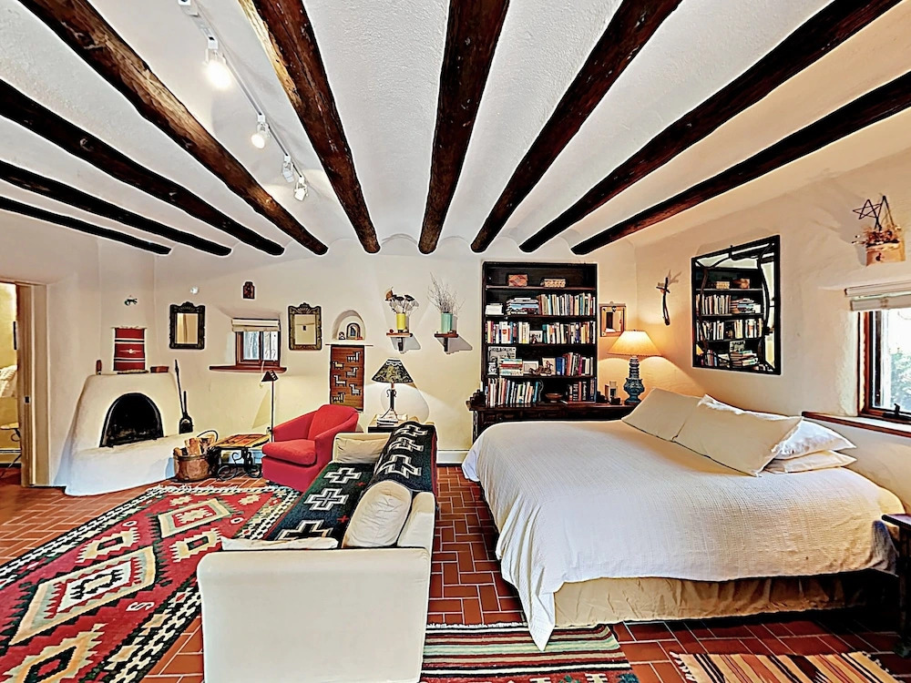 Downtown Casita - Studio Br Apts