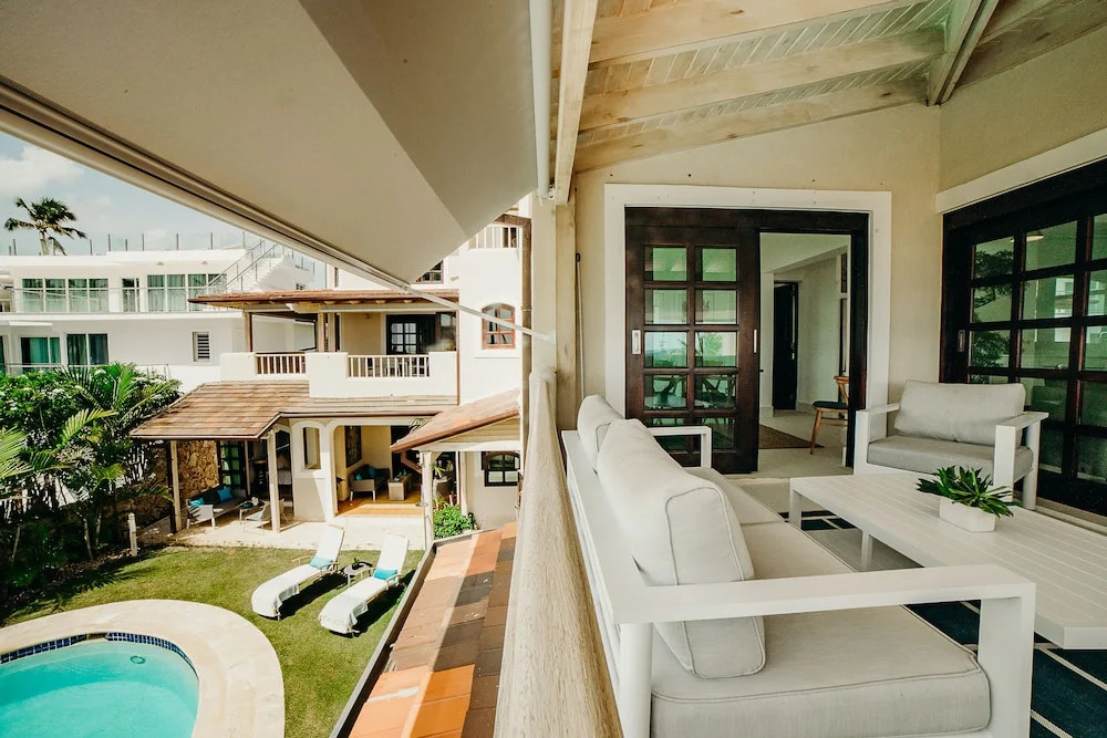 Residence by G Villa Long Beach